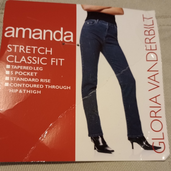 Gloria Vanderbilt Jeans - Picture 2 of 2